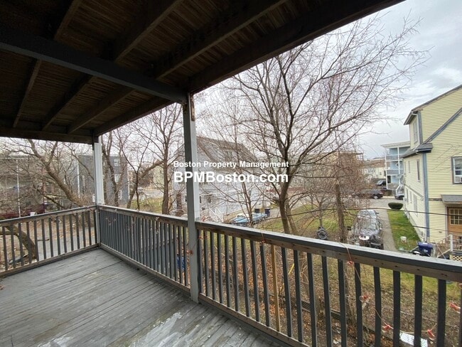 Photo - 39 Harwood St Unit #1A