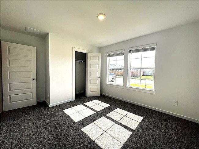 Photo - 4307 Whitefish Ln