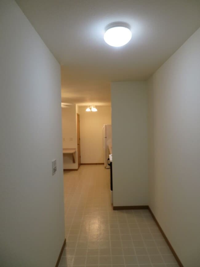 Photo - 584 W State St Unit 584 Apt#1