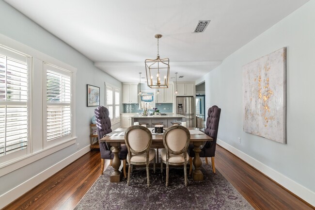 Photo - 506 Willard St