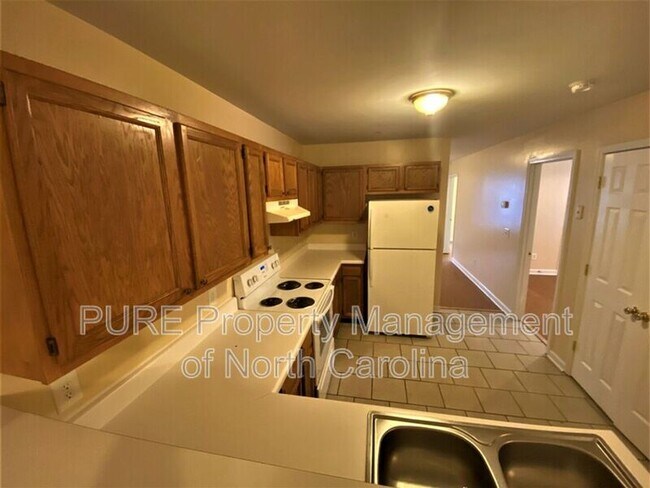 Photo - 2507 Pinnix St Unidad B