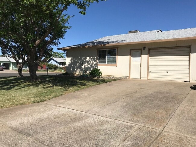 Photo - Duplex Style Unit - Quiet Anderson Neighborhood