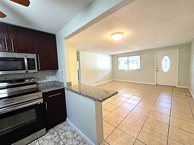 Photo - 5641 94th Terrace N