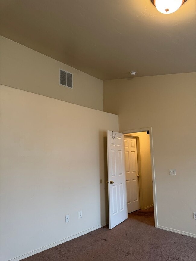 Photo - 622 Cedarbrook Dr