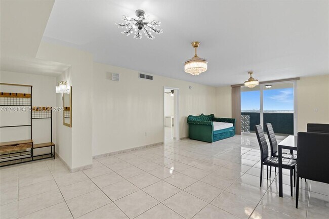 Photo - 1833 S Ocean Dr Unit 1809