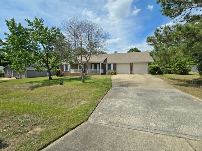 Building Photo - 8714 Tangletree Dr