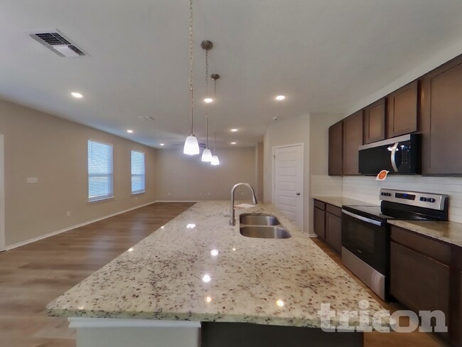 Photo - 4327 Spirit Star Dr