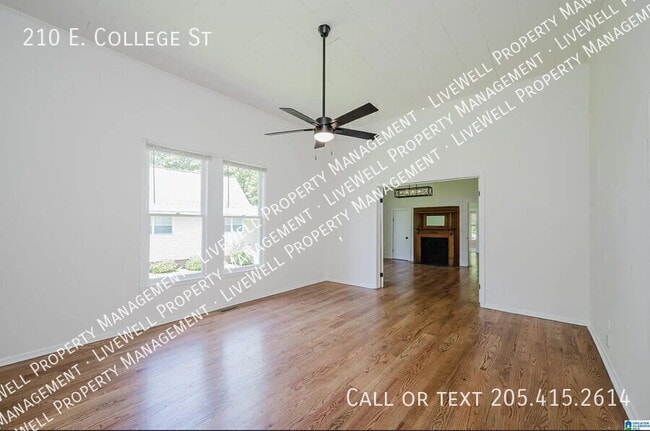 Photo - 210 E College St