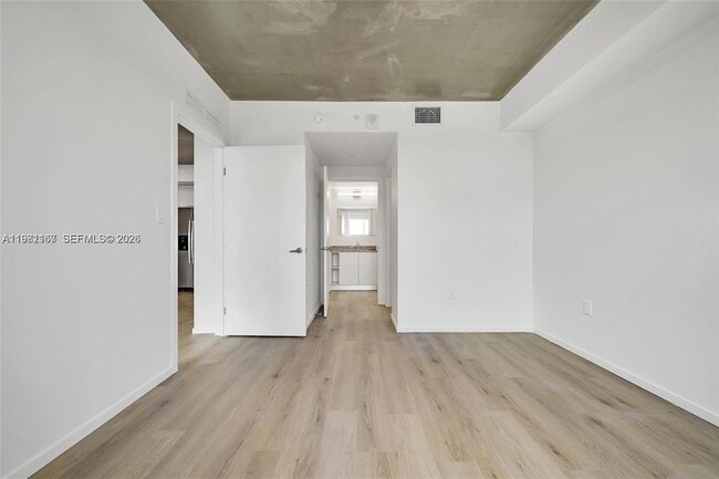 Photo - 475 NE 125th St Unit 603