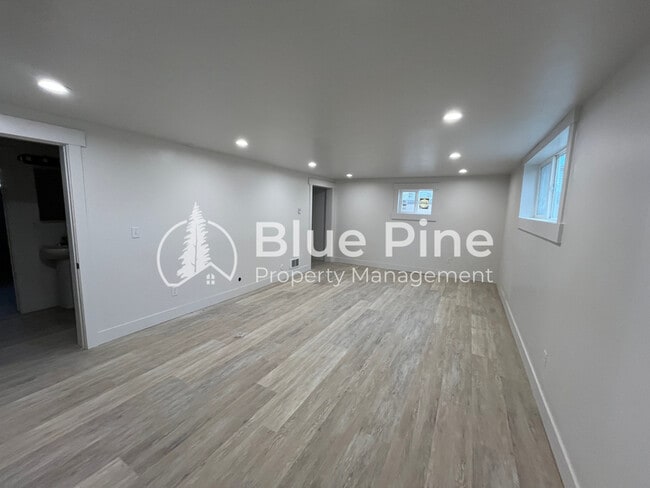 Photo - 1288 Lake Ave Unidad 4