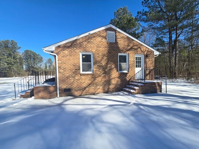 Photo - 2 bedroom duplex in Prince George County