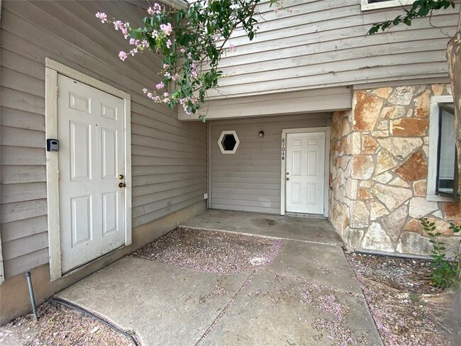 Building Photo - 8704 Schick Rd