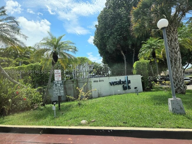 Building Photo - 8365 SW 152nd Ave Unit C-103