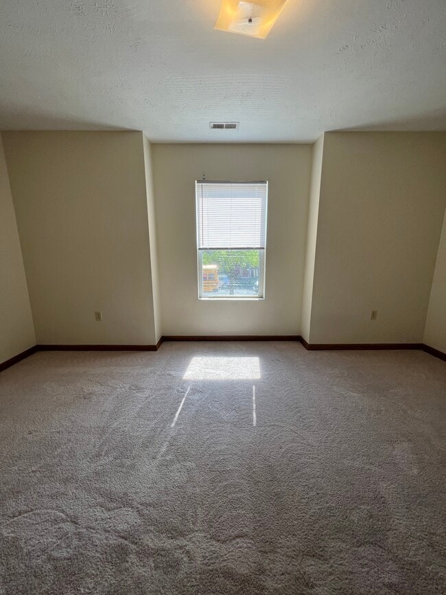 Photo - 725 Chestnut St Unit 5