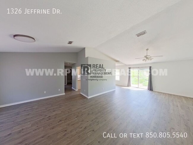 Photo - 1326 Jeffrine Dr