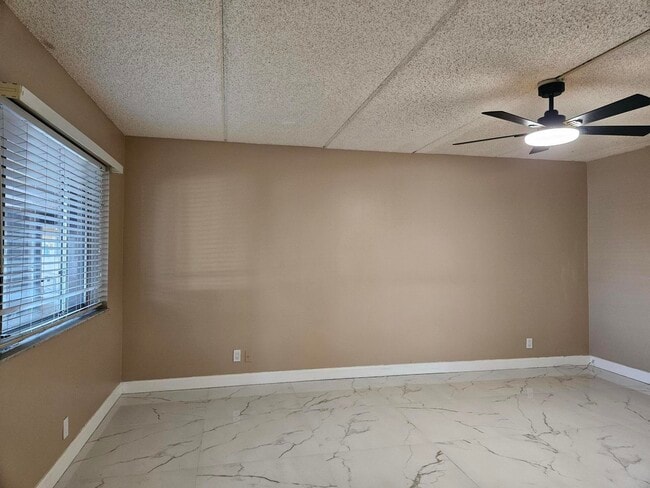 Photo - 300 Village Green Cir S Unit 114