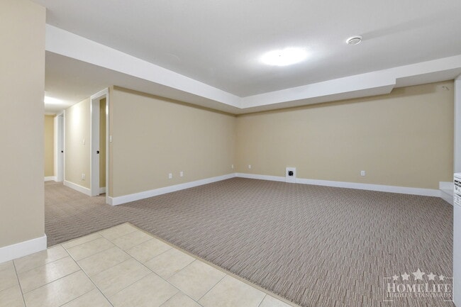 Photo - Bright & Spacious 2 Bed / 1 Bath Basement Suite in Clayton Heights – Perfect for Small Families Unité Basement