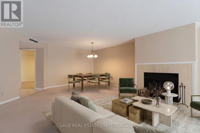 Photo - 25 George St Unit 302