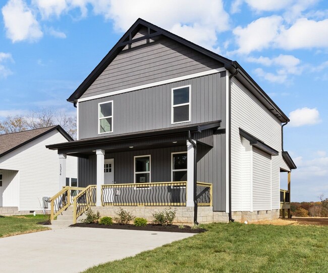 Lovely NEW Home in Clarksville - Lovely NEW Home in Clarksville