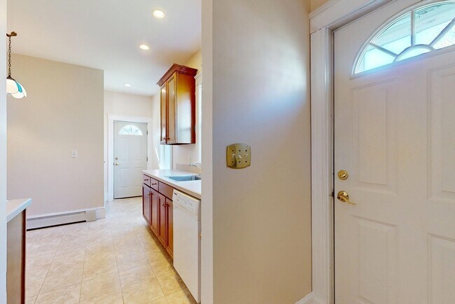 Photo - 18 Faneuil Rd