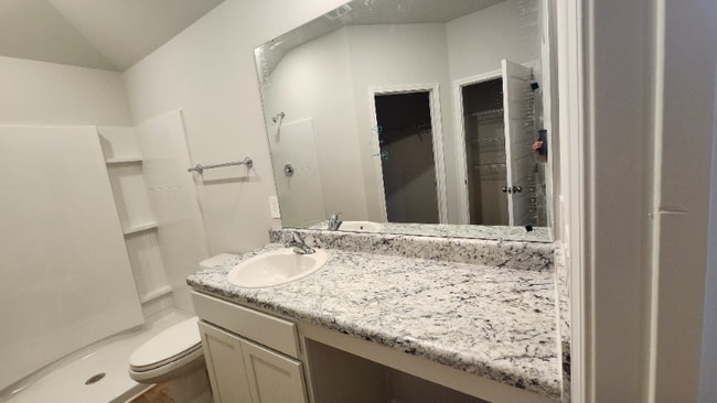 Photo - 4011 McKenzie Dr SW