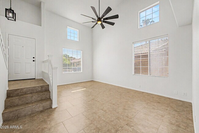 Photo - 414 N Hudson Pl