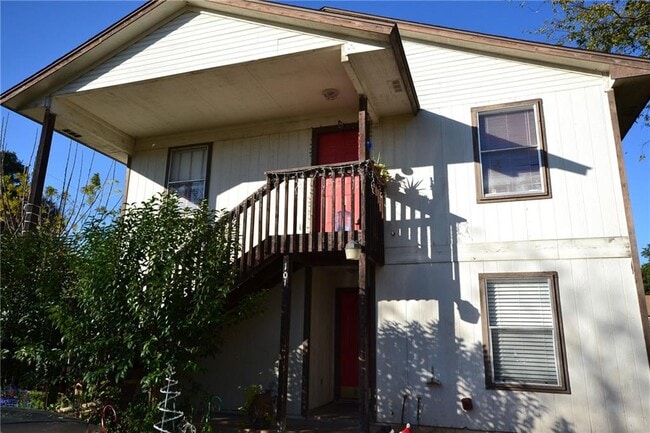 Photo - 101 Morrow St Townhome