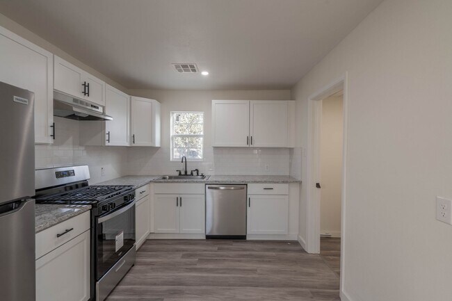 Photo - Newly Remodeled Tulsa Home, Available Now!