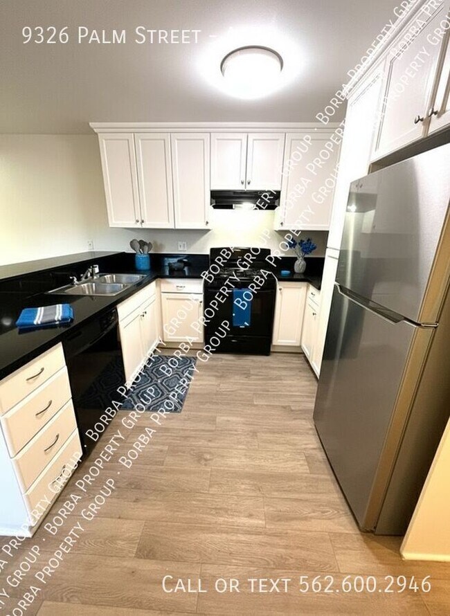 Photo - 9326 Palm St Unidad A