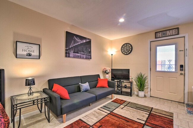 Photo - 1319 40th St Unit ID1386055P