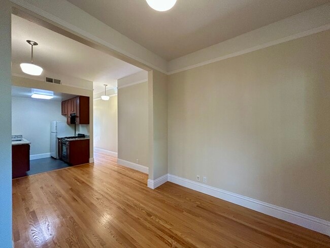 Photo - 3220B 23rd St