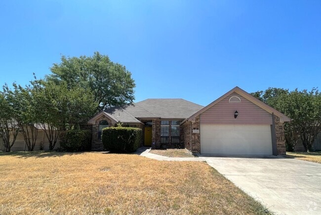 Building Photo - 1002 Windy Hill Rd Rental