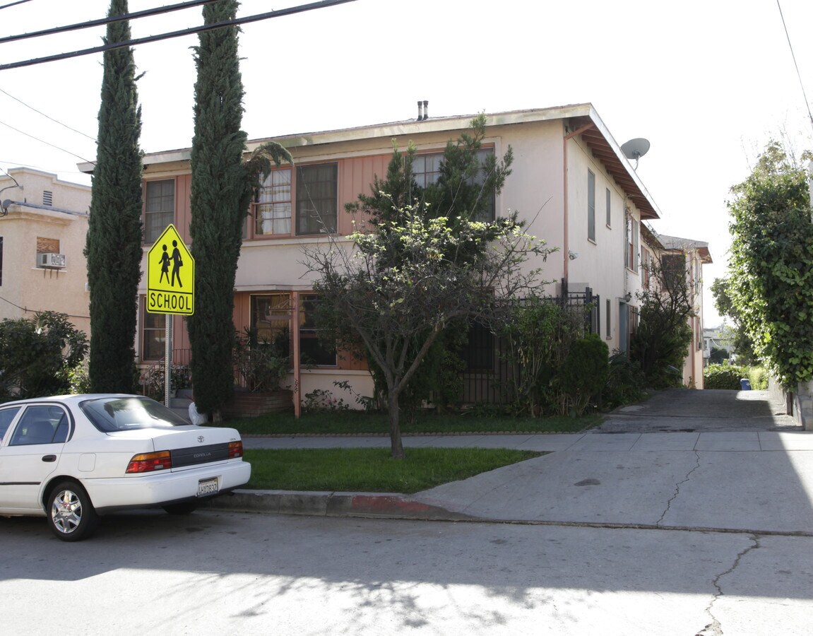 Photo - 4514-4518 1/2 Willow Brook Ave