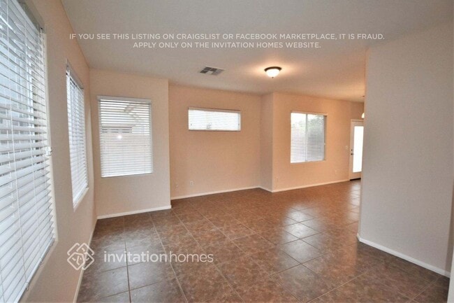 Photo - 741 Easter Lily Pl