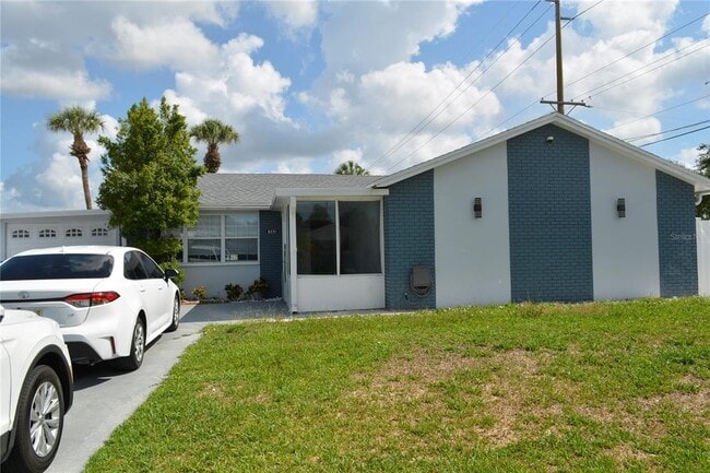 Building Photo - 8201 Donaldson Dr