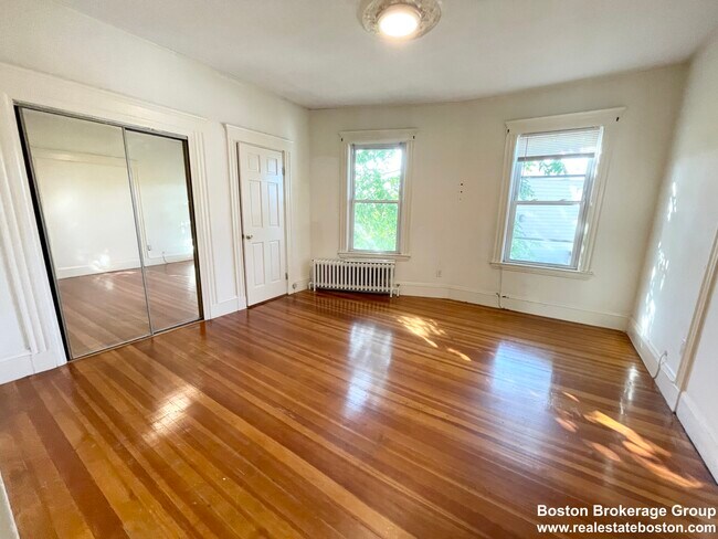 Photo - 14 Elder St Unit 3