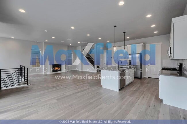 Photo - Brand New - Modern Living / 4BD 2.5 BTH 2GAR / Home in Lehi