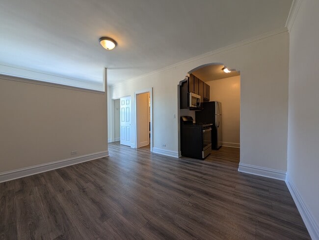 Photo - 2936 W Palmer St Unit 405