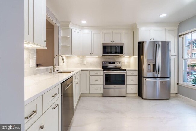 Photo - 112 Gretna Green Ct