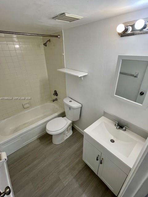 Photo - 6735 W 26th Dr Unidad 22-5