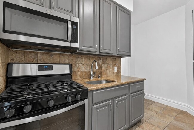 Building Photo - 55 Corbin Ave Unit 36