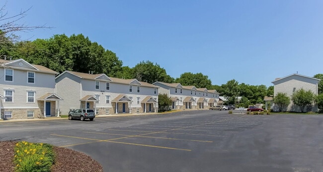 4477 Lake Michigan Dr