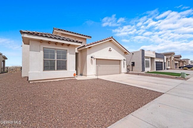 Photo - 13401 Carterton Ave