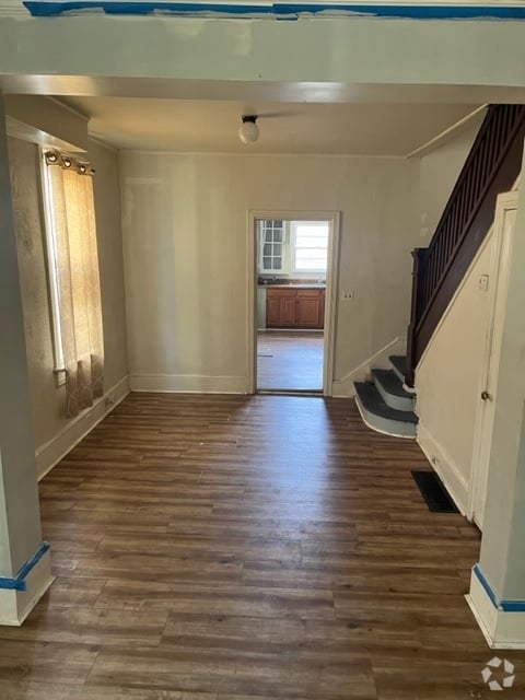 Building Photo - 346 S Catherine St Rental