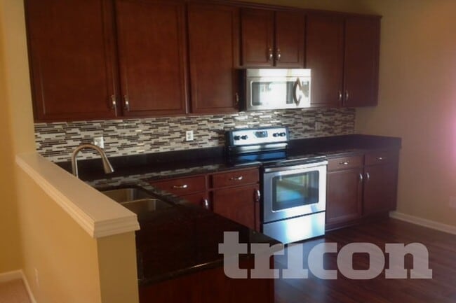 Photo - 10007 Bristley Rd