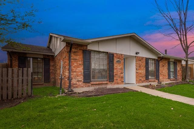 Photo - 9230 Millwood Dr