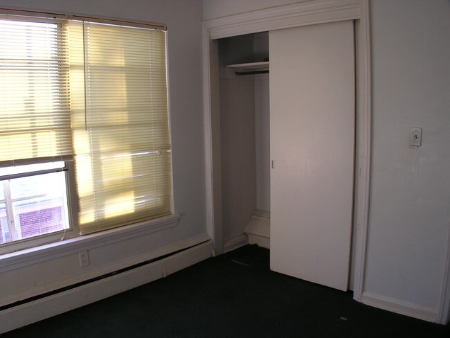 Photo - Douglas Heights