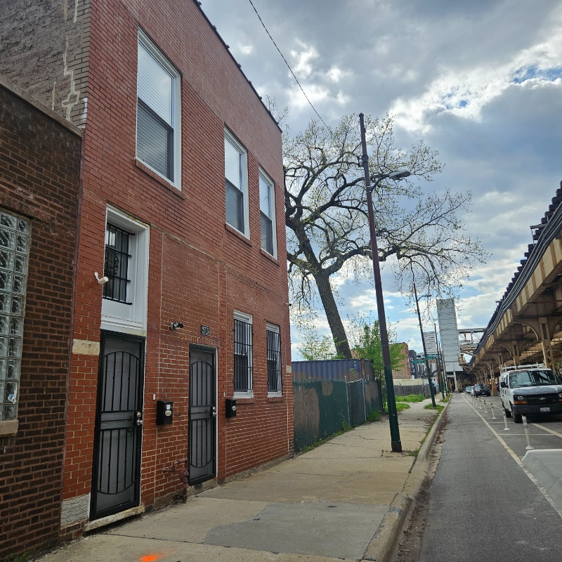 Photo - 2715 W Lake St