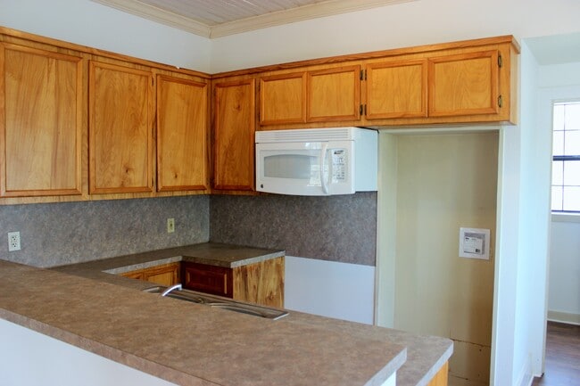 Photo - 1003 E Alamo St