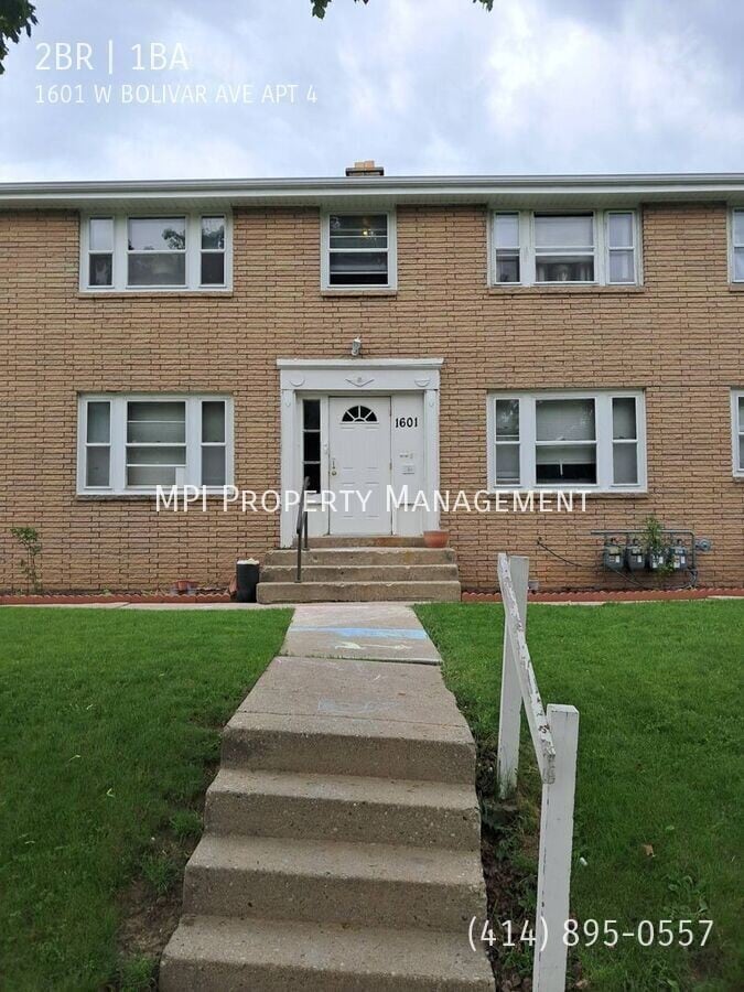 Photo - 1601 W Bolivar Ave House